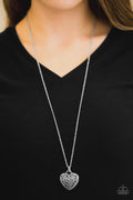 Charmingly Casanova – Green Necklace Set