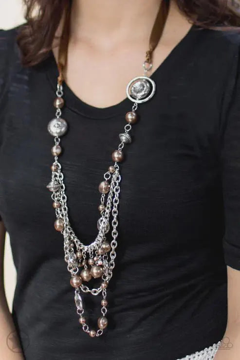 All The Trimmings – Brown Necklace Set