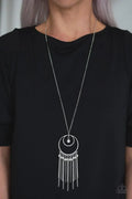 Out of Bounds Shimmer – White Necklace Set